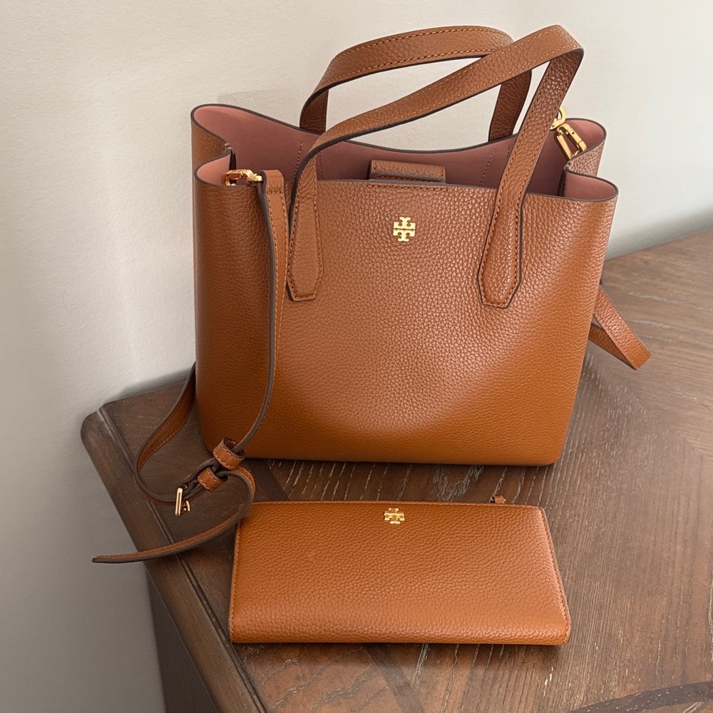 Tory Burch Tan Leather Tote and Wallet Set